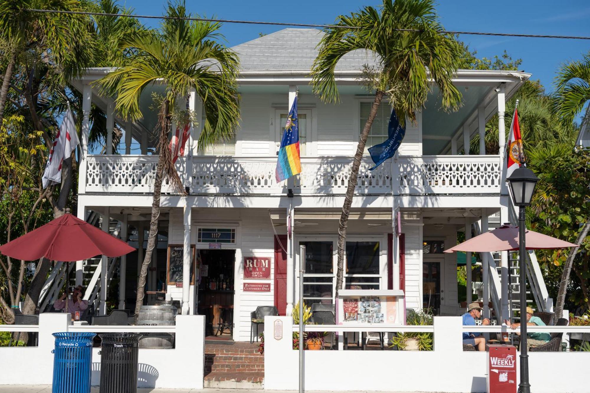 The Speakeasy Inn And Rum Bar Кей Уест Екстериор снимка
